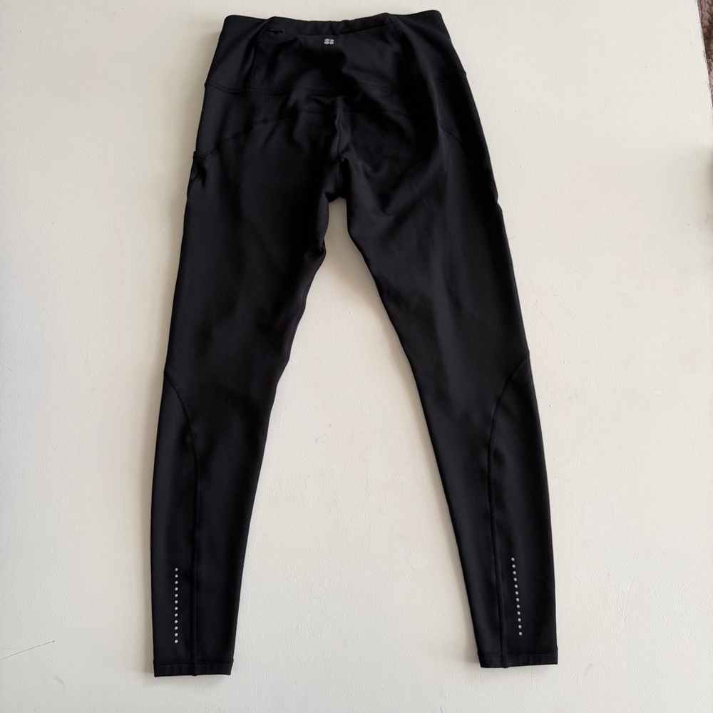 Sweaty Betty - Thermodynamic Full Length Leggings in Black - Picture 2 of 4